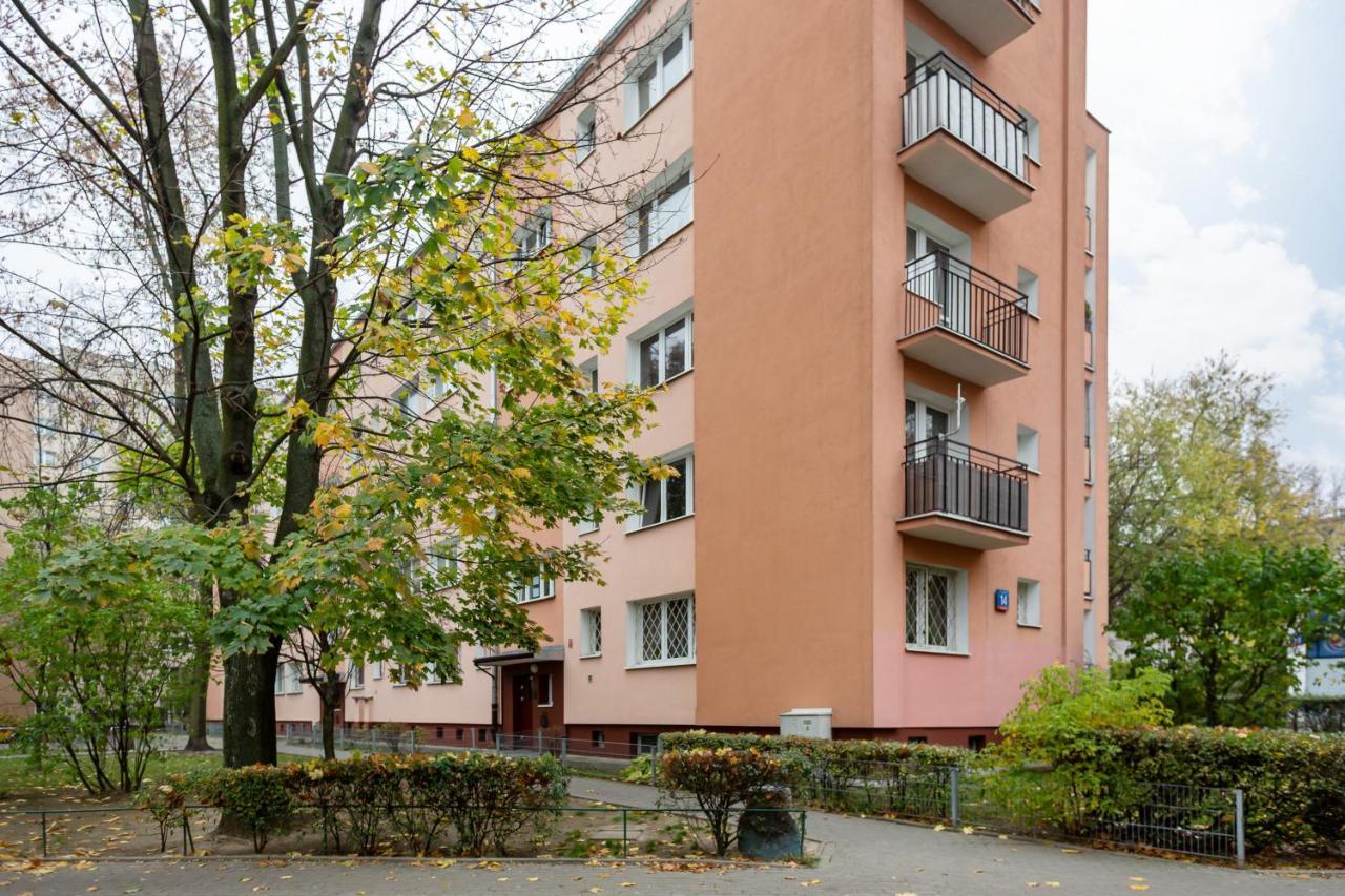 Two-Bedroom Family Apartment Esperanto Next To Klif By Noclegi Renters Varşova Dış mekan fotoğraf